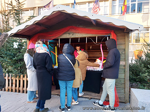 animation enfant marché de noel manche calvados sculpteur ballon maquillage magicien